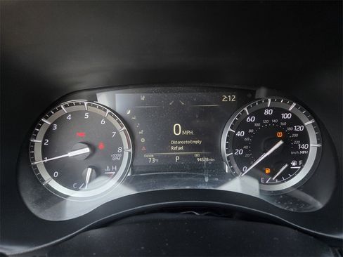 Used 2022 Toyota Highlander XLE image 7