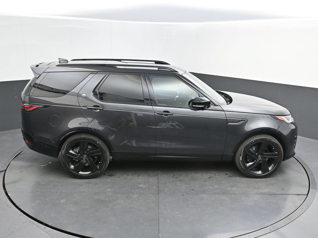 Used 2026 Land Rover Discovery Limited Edition AWD/4WD image 37