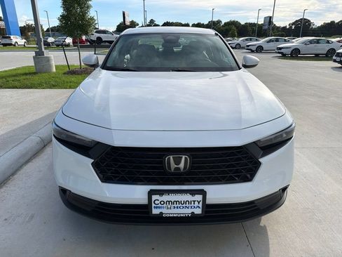 Used 2024 Honda Accord LX image 2