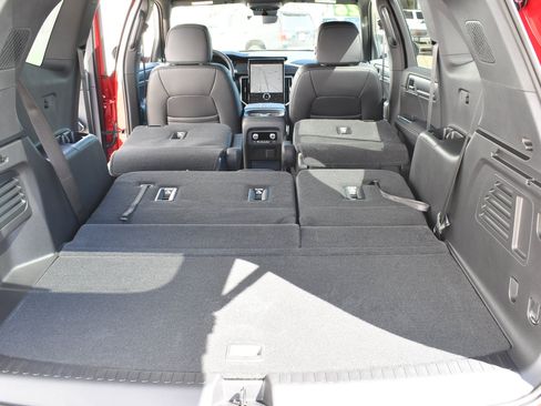 New 2026 GMC Acadia Elevation w/ Black Edition FWD image 10