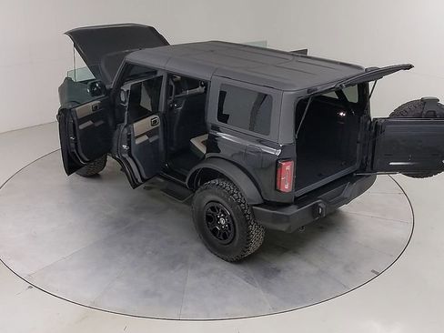 Certified 2023 Ford Bronco Wildtrak AWD/4WD image 52