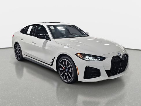 Certified 2024 BMW i4 M50 image 3