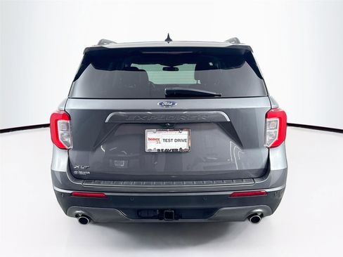 Used 2023 Ford Explorer XLT w/ Equipment Group 202A image 13