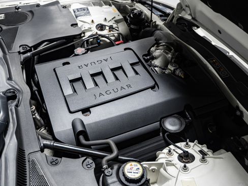 Used 2007 Jaguar XK Convertible RWD image 33