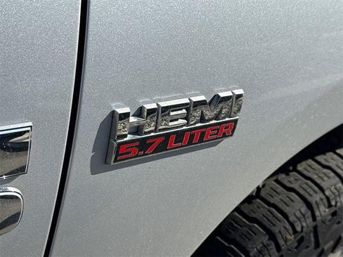 Used 2017 RAM 1500 Big Horn image 6