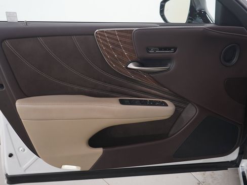 Used 2020 Lexus LS 500 AWD w/ Interior Upgrade Package image 20