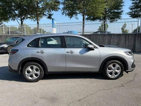 Certified 2024 Honda HR-V LX image 7