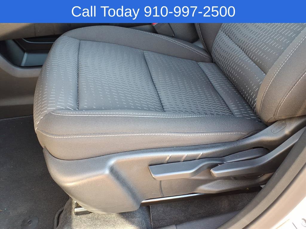 Used 2026 Chevrolet Equinox LT FWD image 10