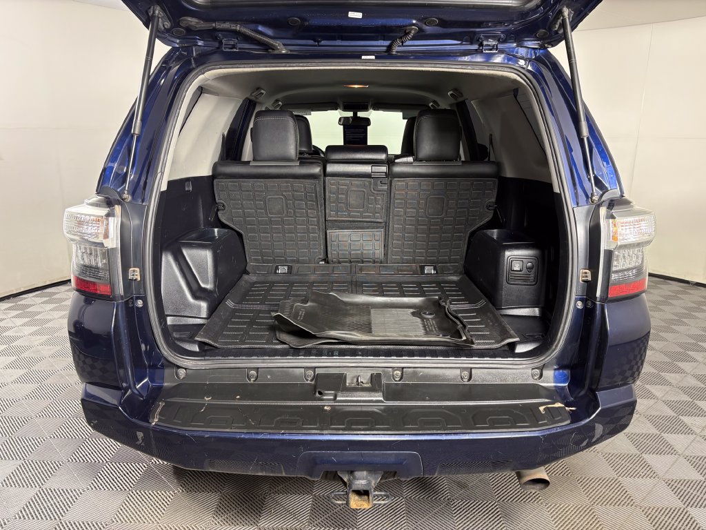 Used 2017 Toyota 4Runner SR5 Premium AWD/4WD image 29