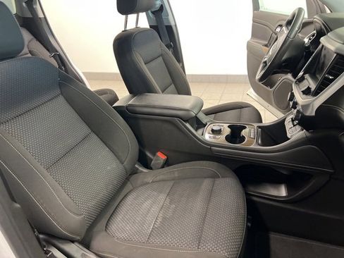 Used 2022 GMC Acadia SLE w/ Driver Convenience Package image 20