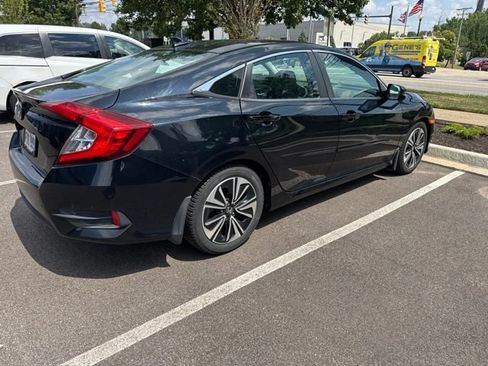 Used 2016 Honda Civic EX-T image 3