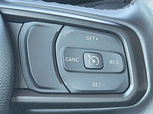 Certified 2023 Jeep Wrangler Unlimited w/ Cold Weather Group image 34