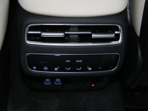 Used 2026 Genesis GV70 3.5T Sport Prestige AWD/4WD image 35