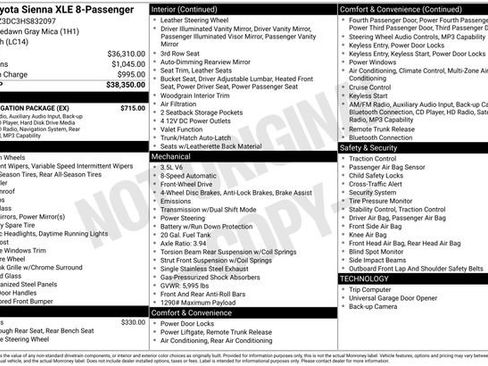 Used 2017 Toyota Sienna XLE w/ XLE Navigation Package FWD image 2