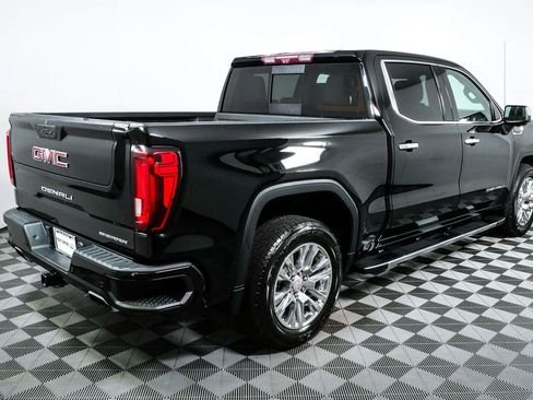 Used 2021 GMC Sierra 1500 Denali w/ Technology Package AWD/4WD image 3
