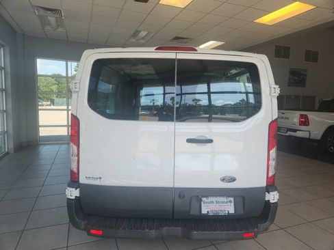Used 2016 Ford Transit 150 130 Low Roof RWD image 7