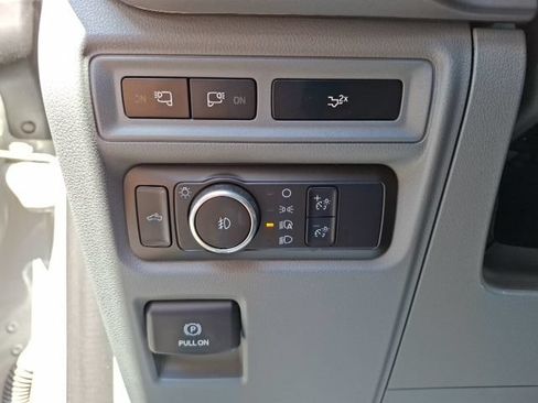 Used 2024 Ford F150 XLT w/ Equipment Group 302A MID RWD image 17
