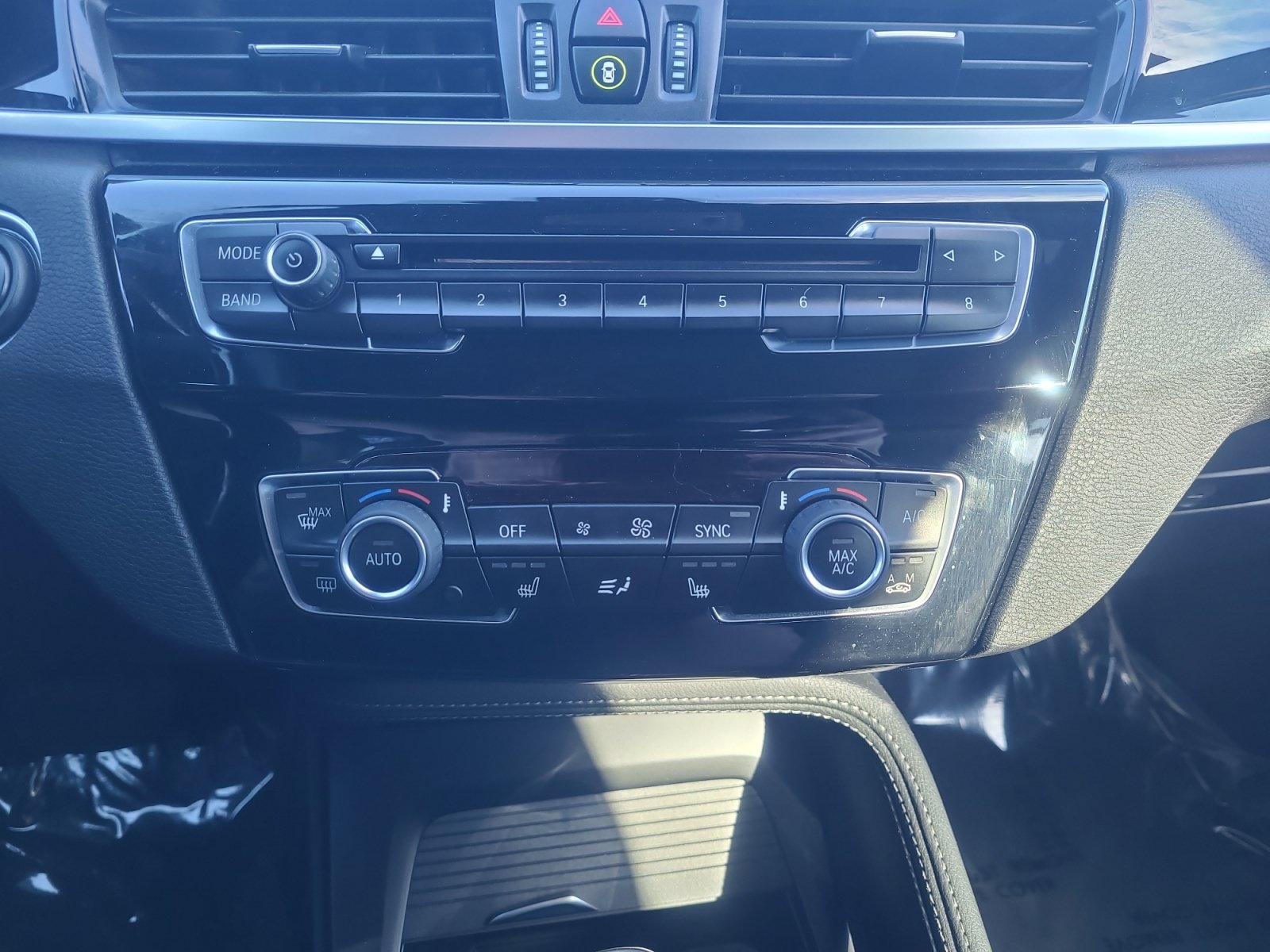 Used 2018 BMW X1 xDrive28i w/ Convenience Package AWD/4WD image 30