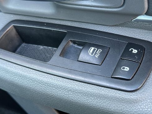 Used 2019 RAM 1500 Big Horn AWD/4WD image 21