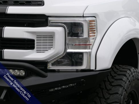 Used 2022 Ford F250 Lariat w/ Lariat Ultimate Package AWD/4WD image 13