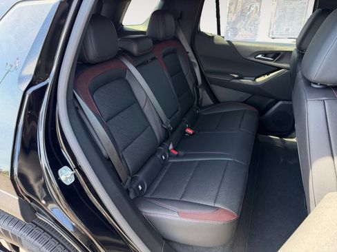 Used 2025 Chevrolet Equinox RS w/ Safety and Technology Package AWD/4WD image 23