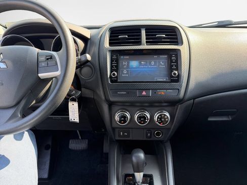 Used 2021 Mitsubishi Outlander Sport ES AWD/4WD image 22