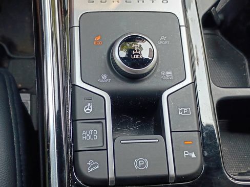 Used 2023 Kia Sorento SX Prestige AWD/4WD image 23