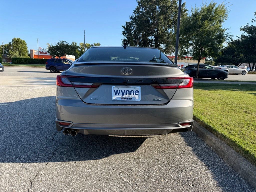Used 2026 Toyota Camry XSE FWD image 4