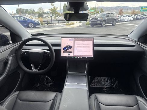 Used 2026 Tesla Model Y Long Range AWD/4WD image 21
