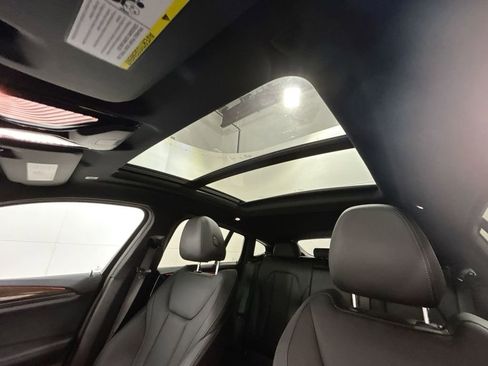 Used 2025 BMW X4 xDrive30i image 20