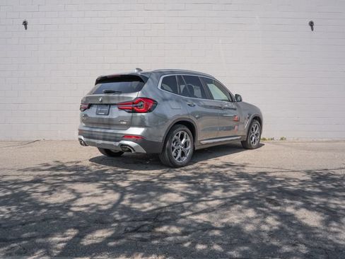 Used 2024 BMW X3 xDrive30i w/ Premium Package AWD/4WD image 7