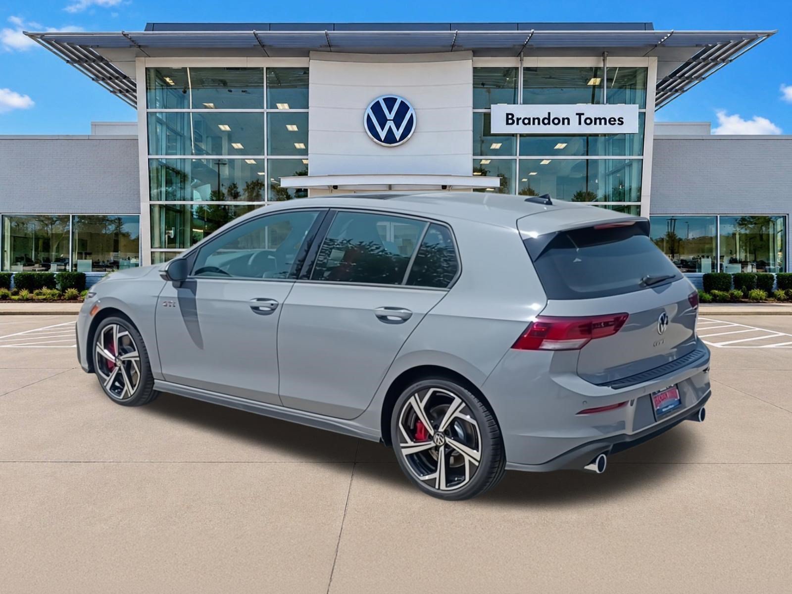 New 2026 Volkswagen GTI SE FWD image 8