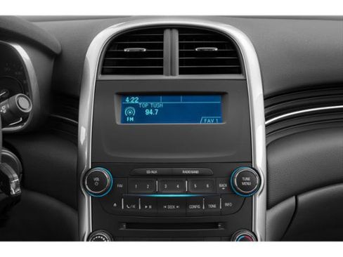 Used 2015 Chevrolet Malibu LT w/ Leather Package image 13