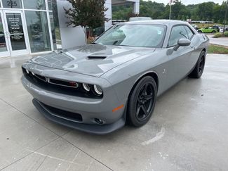 Used 2018 Dodge Challenger R/T Scat Pack RWD video 1