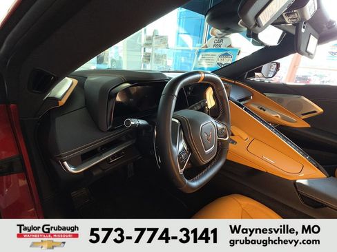 Used 2025 Chevrolet Corvette Stingray Preferred Cpe w/ Z51 Performance Package RWD image 13