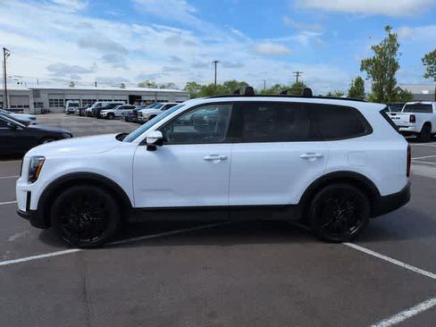 Used 2022 Kia Telluride SX w/ SX Prestige Package AWD/4WD image 5