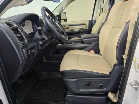 Used 2023 RAM 3500 Limited AWD/4WD image 16