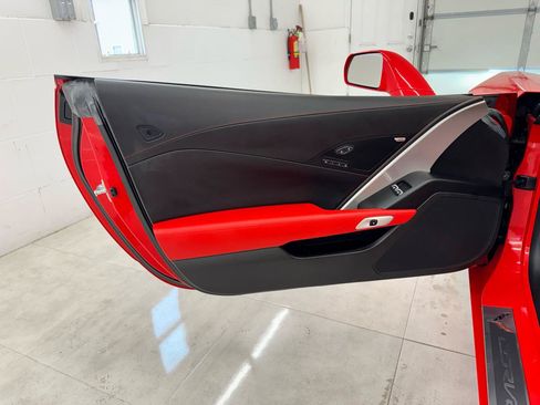 Used 2014 Chevrolet Corvette Stingray Convertible w/ 2LT Preferred Equipment Group RWD image 20