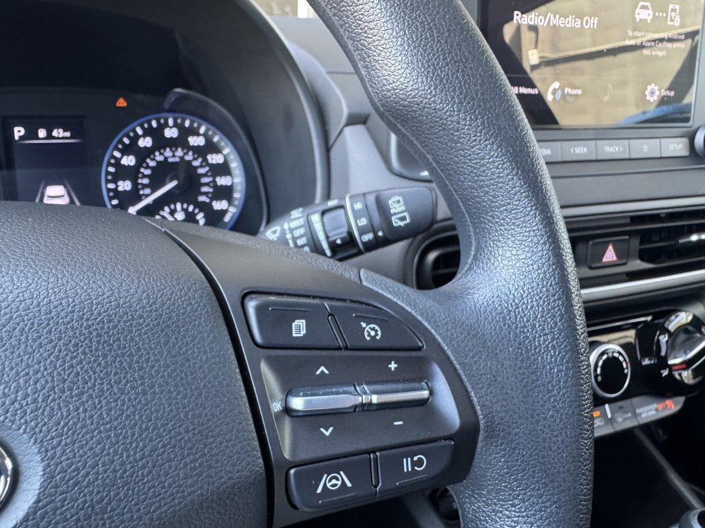 Used 2023 Hyundai Kona SEL w/ Cargo Package AWD/4WD image 26