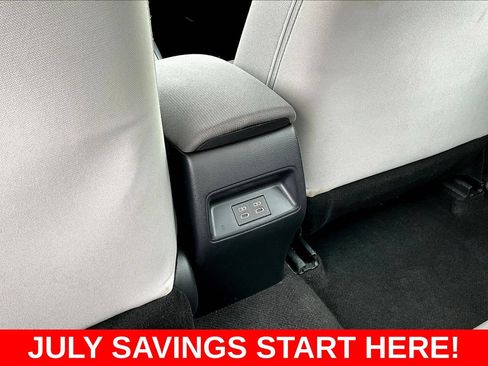 Used 2026 Toyota Corolla LE FWD image 12