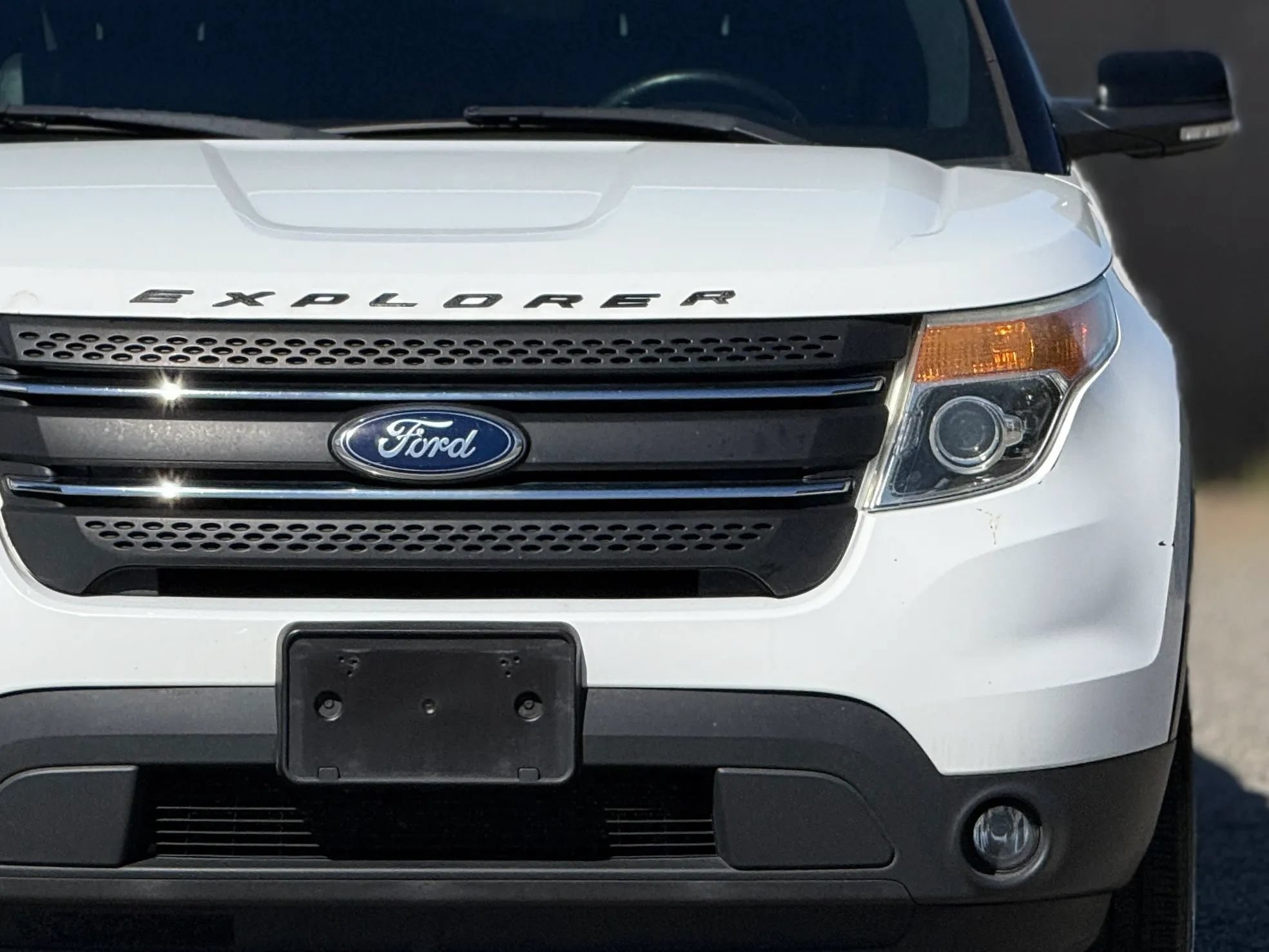 Used 2015 Ford Explorer XLT w/ Equipment Group 202B AWD/4WD image 12