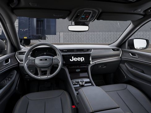 New 2026 Jeep Grand Cherokee Limited image 3