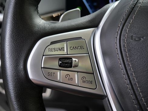 Used 2026 BMW X7 xDrive40i AWD/4WD image 27