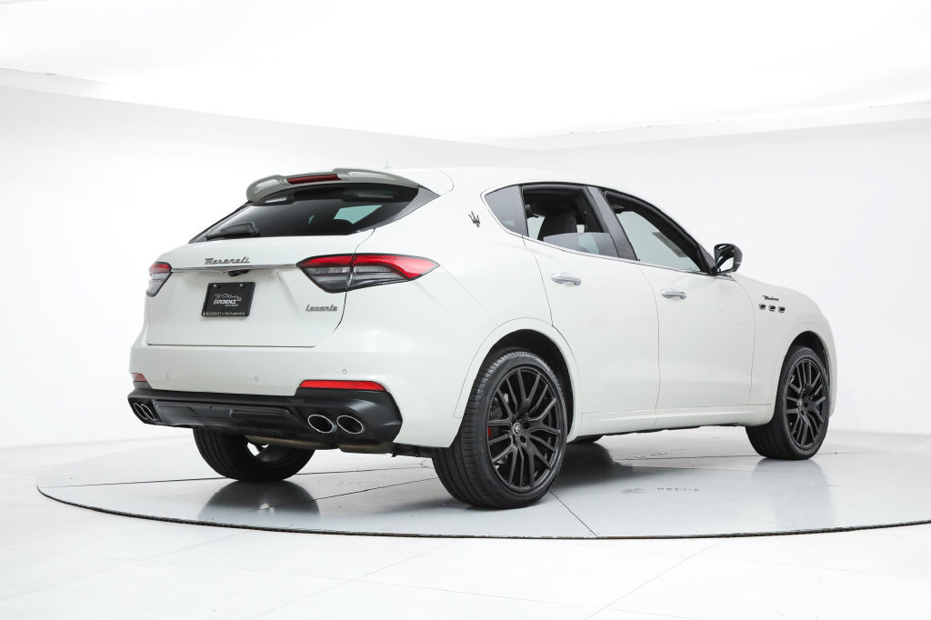 Certified 2024 Maserati Levante Modena Ultima AWD/4WD image 5