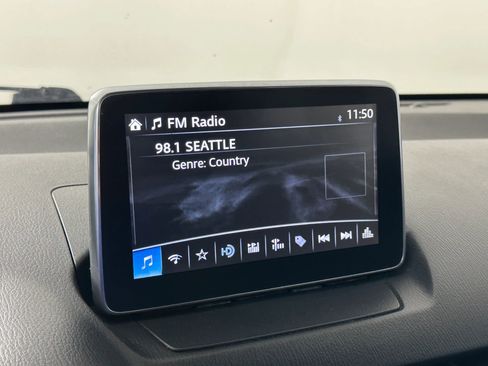 Used 2017 Toyota Yaris iA image 42