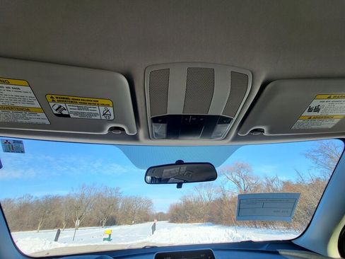 Used 2019 Mitsubishi Eclipse Cross LE image 20