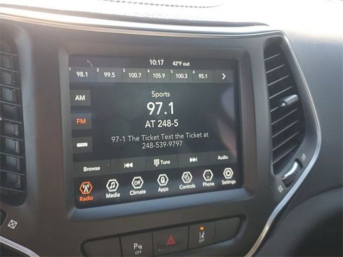 Used 2021 Jeep Cherokee Latitude Lux 80th Anniv w/ Quick Order Package 26U 80TH image 25