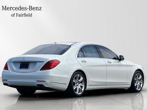 Used 2015 Mercedes-Benz S 550 Sedan image 2