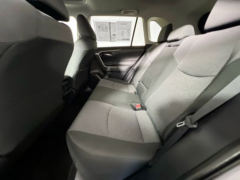 Used 2025 Toyota RAV4 XLE w/ Convenience Package FWD image 28