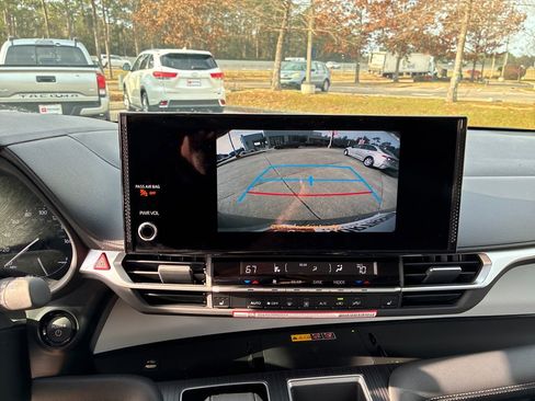 New 2026 Toyota Sienna XLE image 20